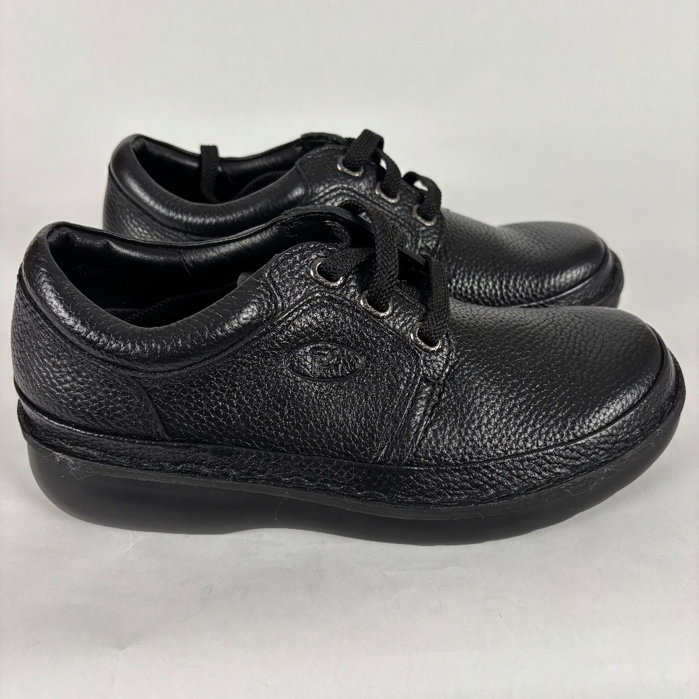 Propet Walking Shoe Black Leather